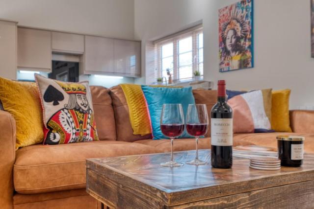 Gorgeous 1-Bed City Apartment, Sleeps 4 Worcester Extérieur photo